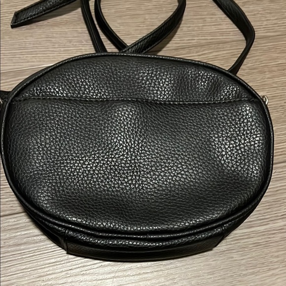 Nine West Black Crossbody Bag - Picture 4 of 9